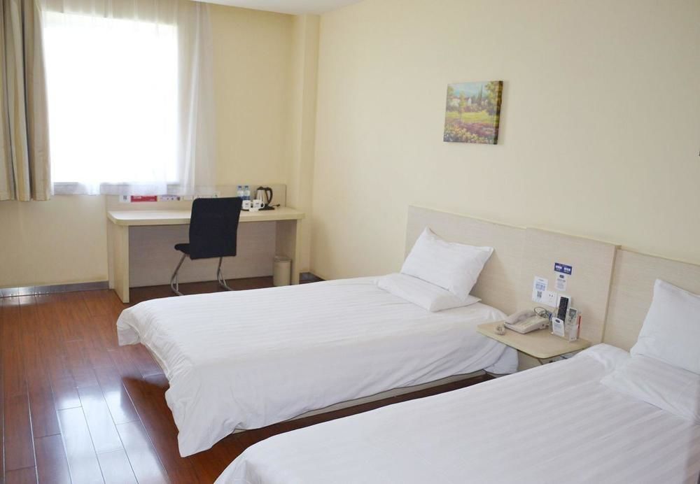 Hanting Express 2* Shanghai