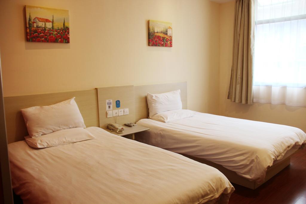 Hotel Hanting Express Shanghai